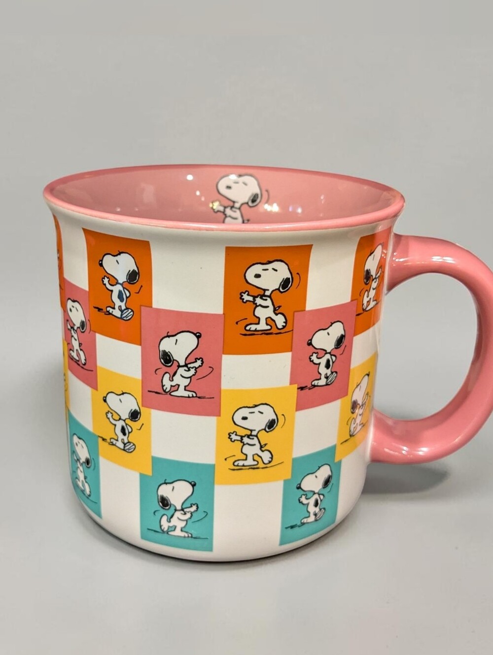 Peanuts Pink Ceramic Mug with Colorful Snoopy Checkered Panels NWT 21oz